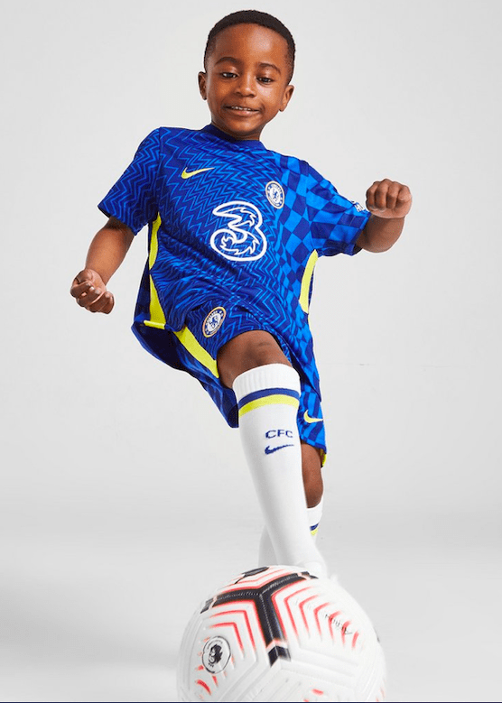 Chelsea Home Kids Football Kit 2021/22 Full