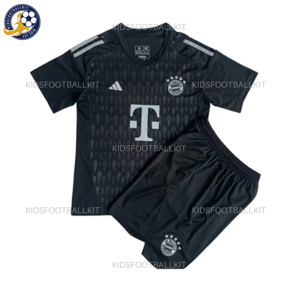 Bayern Munich Black Edition Adult Kit