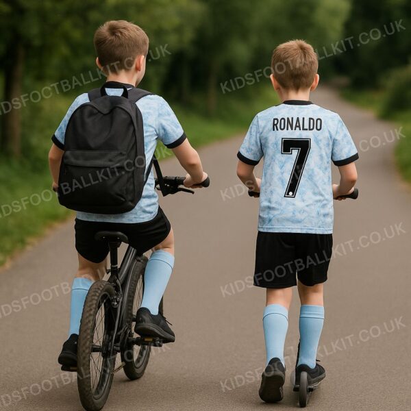 Portugal Away Kids Football Kit 2024 RONALDO 7 (2)