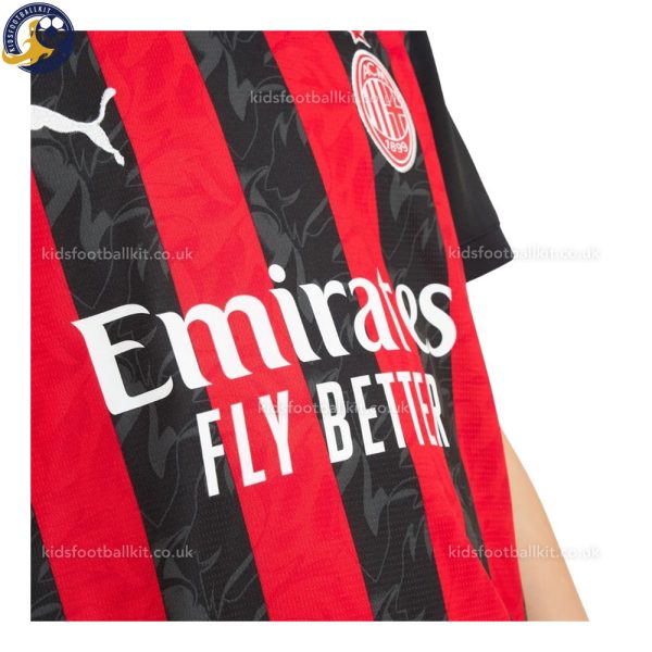 AC Milan Home Men Football Shirt 2025/26 - Details (2)