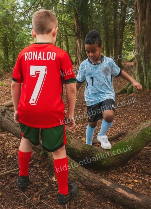 Ronaldo 7 Christmas Football Kits Gift Bundle 2024 - AI GEN VER 5