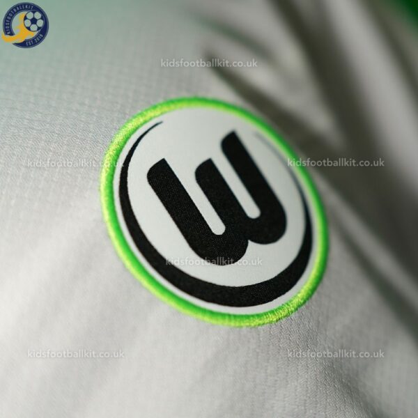 VFL Wolfsburg Away Kids Football Kit 2025_26-detail1