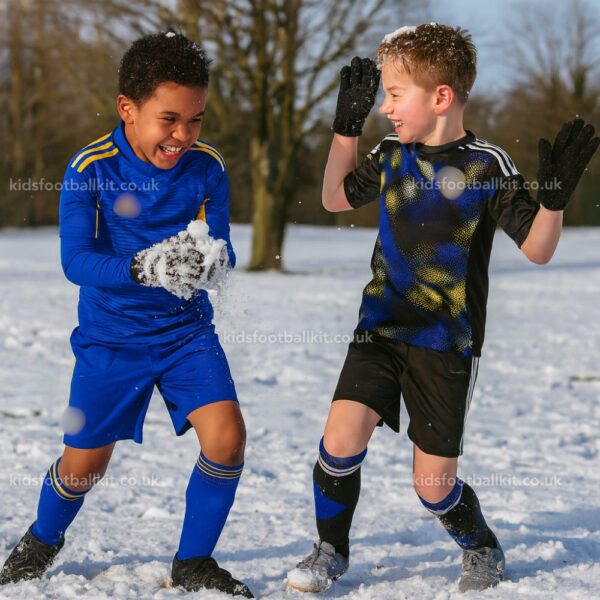 Leeds united away & third kid kit 25_26-image