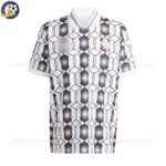 Juventus Clover Special Edition Men Football Shirt 25_26-front view