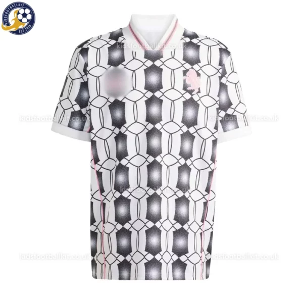 Juventus Clover Special Edition Men Football Shirt 25_26-front view