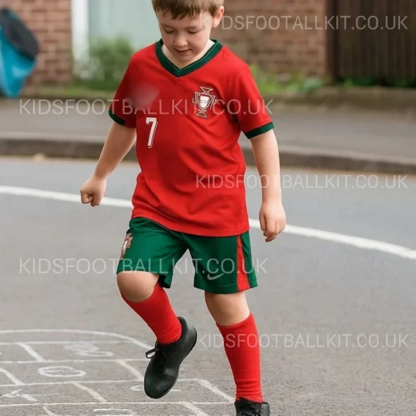 Portugal-Home-Football-Kit-2024-RONALDO-7-Printed-With-Socks_anonymized-r
