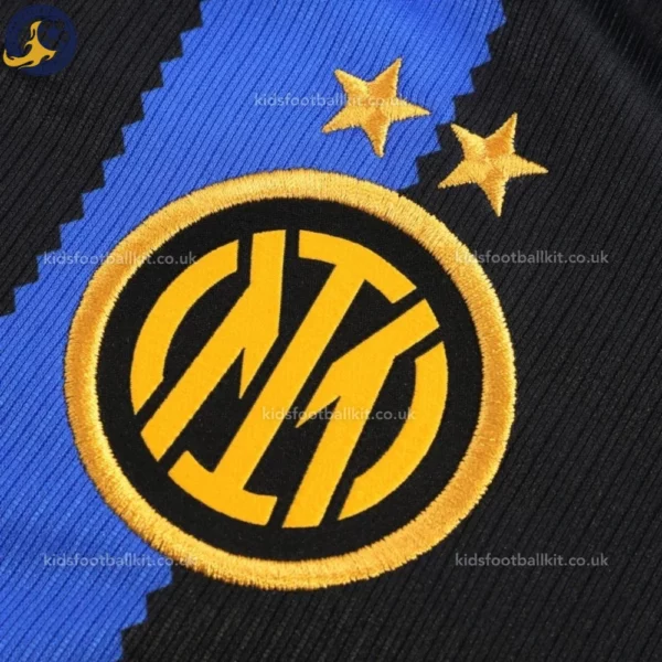 Inter Milan home kids kit 26_27-detail1