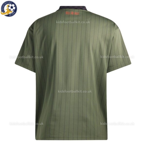 Bay5E_5Ern-Terrace-Icons-Casual-Player-Edition-25_26-men-football-shirt-back-view