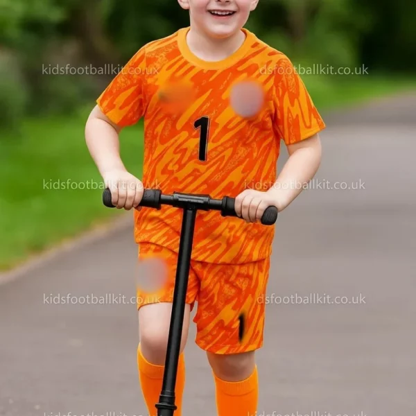 England-Goalkeeper-Kids-Football-Kit-202425-PICKFORD-1-Printed-With-Socks_anonymized