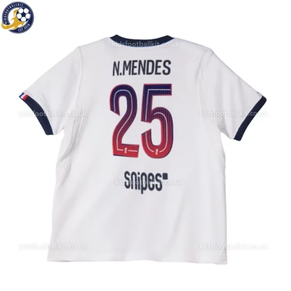 p-g away kids kit 26_27-back view-N.MENDES 25