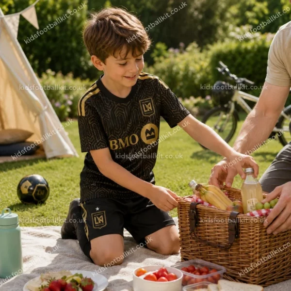 Los Angeles Home kids kit 26_27-over view-image