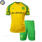 Norwich City Home Kids kit 26_27-front view