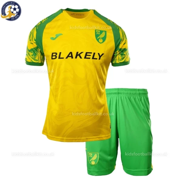 Norwich City Home Kids kit 26_27-front view