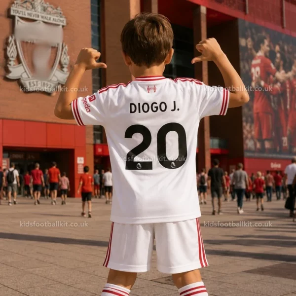 l-p away kids kit 26_27-over view-DIOGO J. 20-image