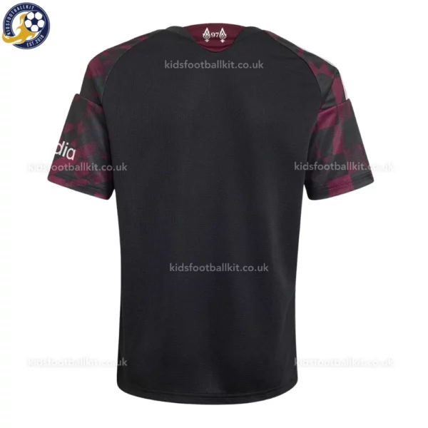 l-p third kids kit 26_27-back view